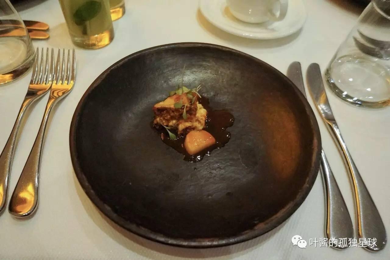 画风最诡异的fine dining餐厅,会是什么样?