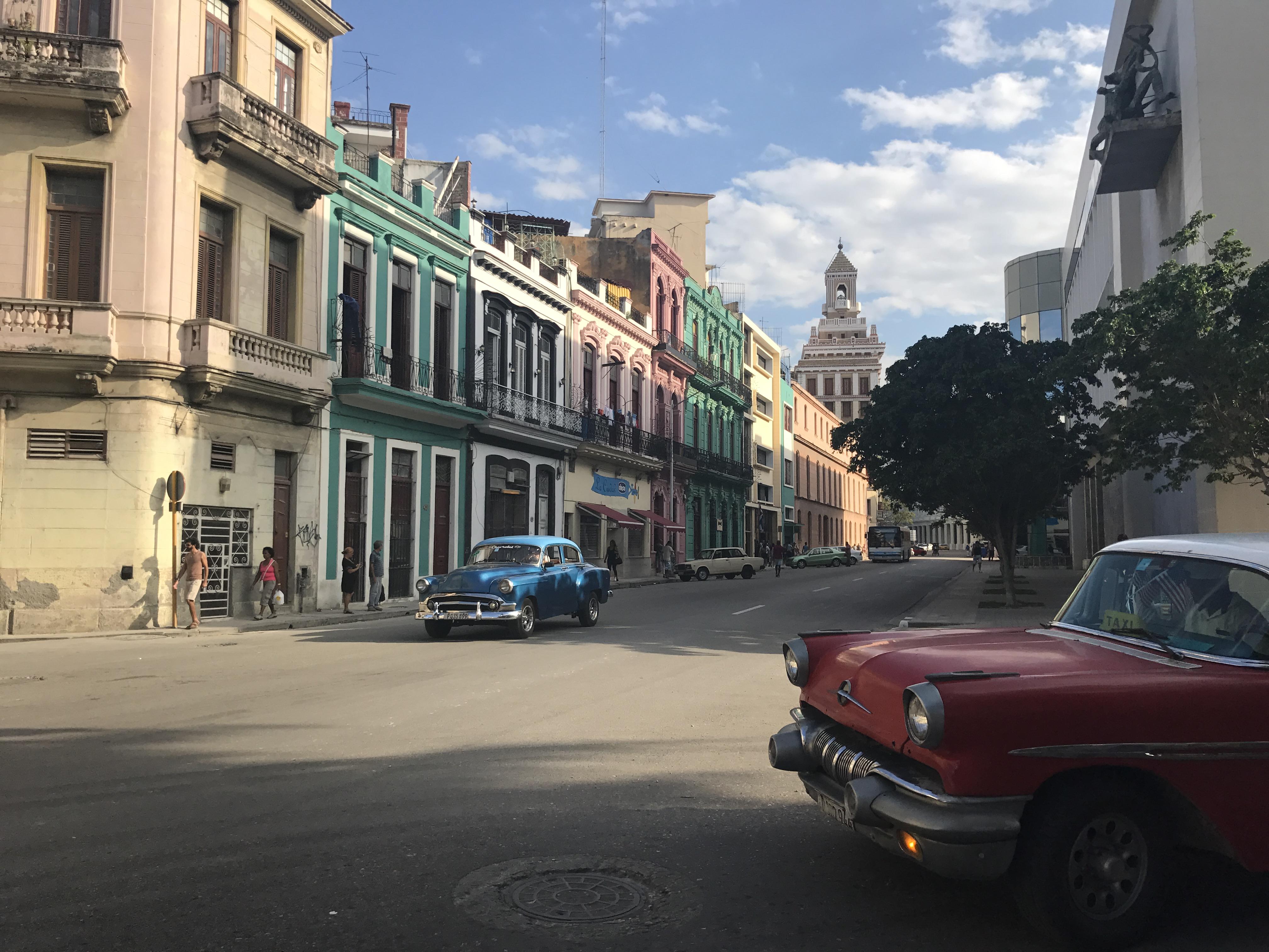 与世隔绝的古巴 - 色彩斑斓的Old Havana - 知乎