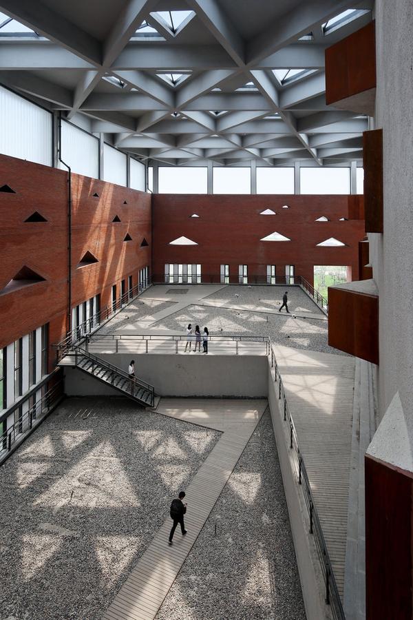 东北大学浑南校区建筑馆