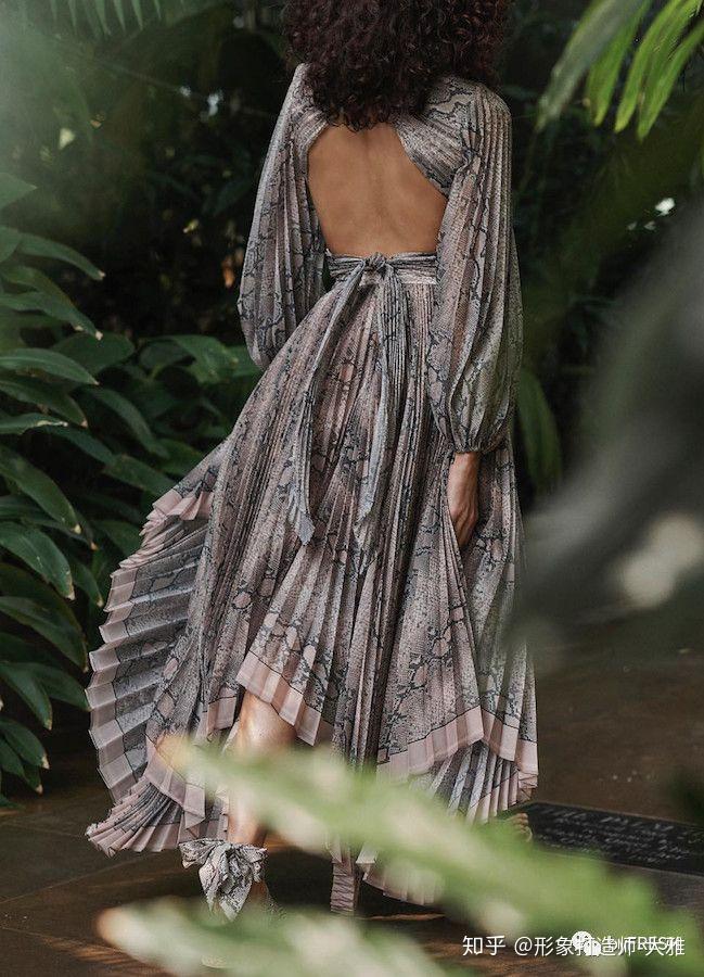 野性十足时尚蛇纹