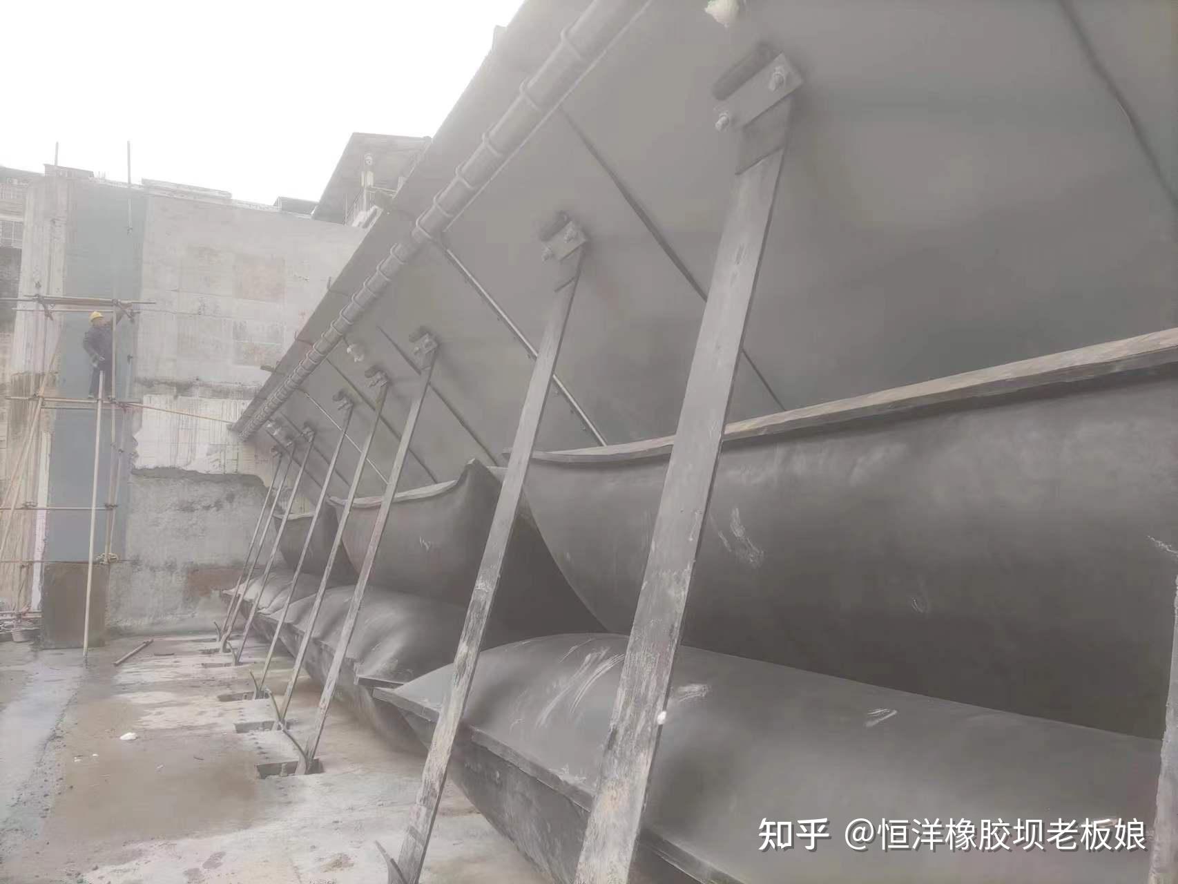 气盾坝的核心结构（气囊、盾板、控制系统）及功能解析 - 知乎