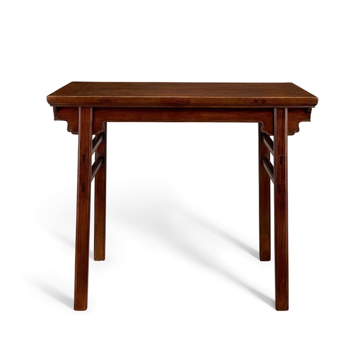 拉开木栓可拆卸十七世纪黄花梨行军桌