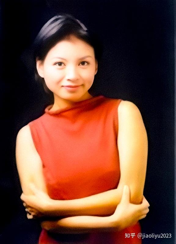 陈晓睿 03.冯晓伟 04.刘卓 05.袁哲 06.罗映庭 07.兰雨 08.艾米丽 09.