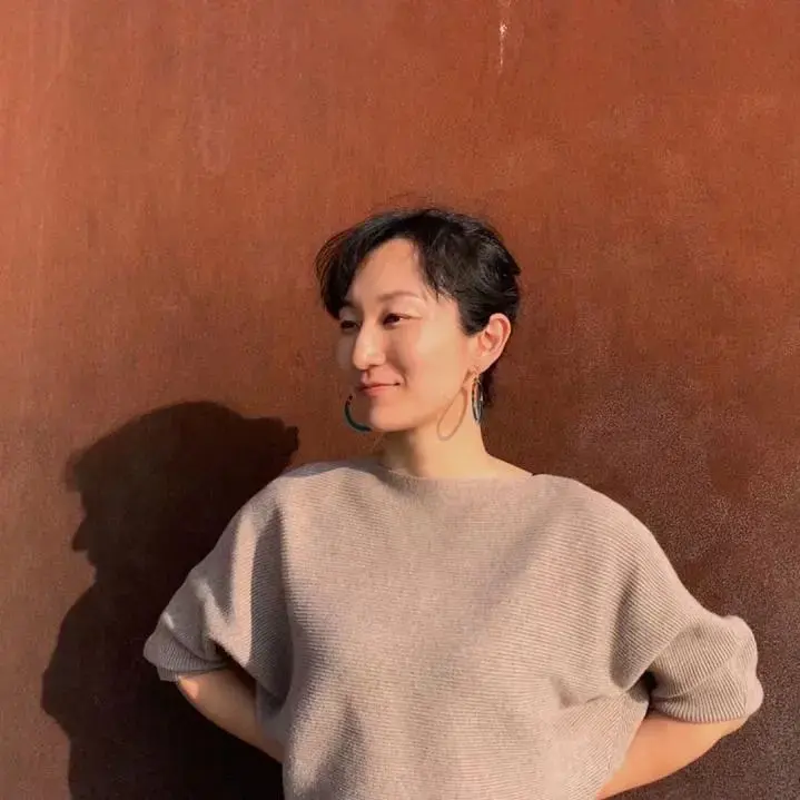 发起人之一中国雕塑学会会员韩国国际自然艺术组织ya-too-i会员王文昭