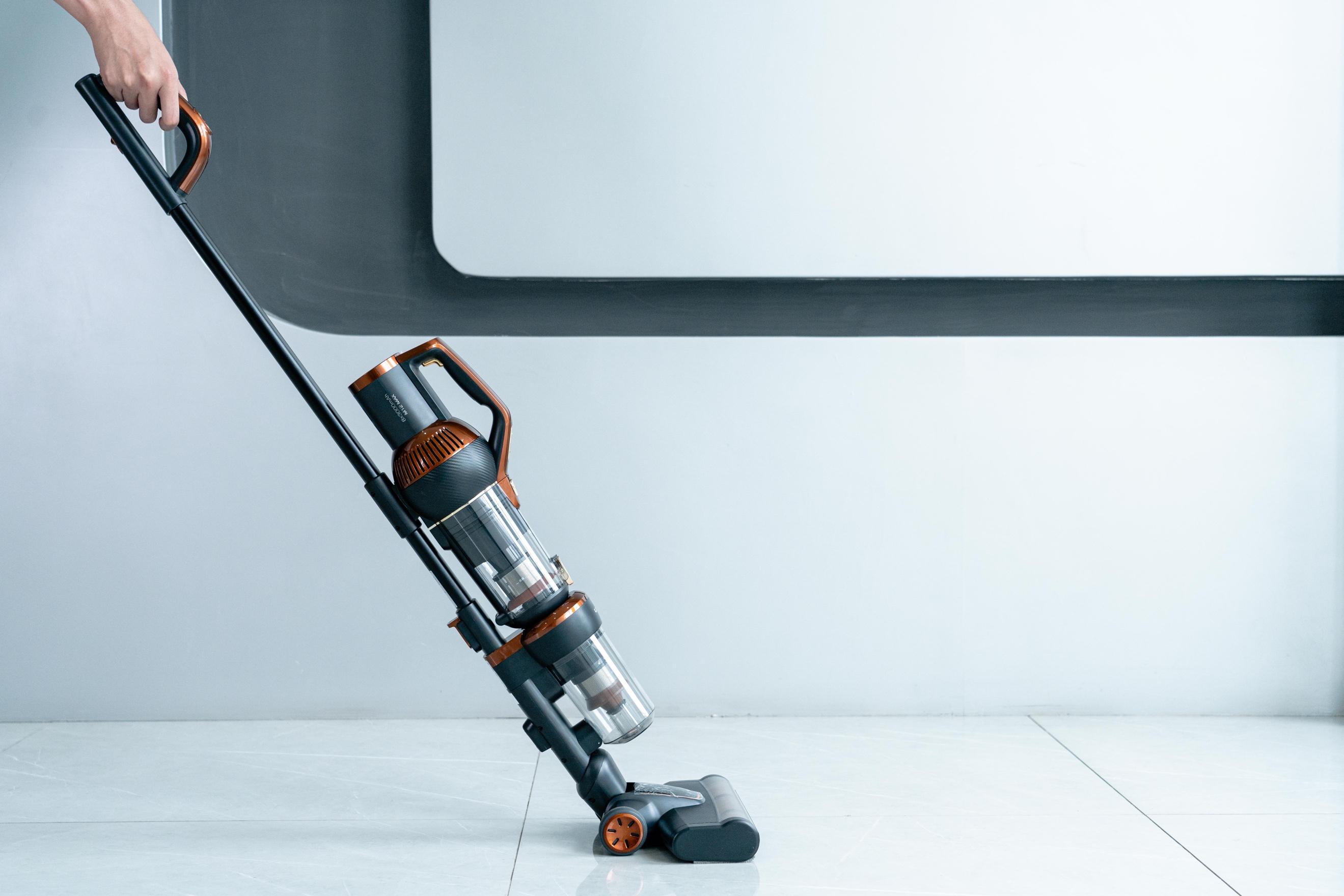 莱克立式无线吸尘器轻巧便利不缠毛应对宠物掉毛更省心