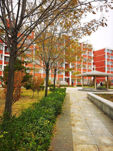 长治医学院