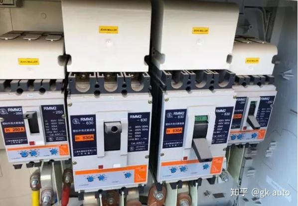 口诀中6倍千瓦选开关,那麼80千瓦的设备,额定电流是150a,如何来选空开