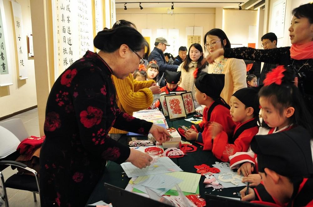 瀚海寻真野石书法工作室2019学员临帖展暨名家笔会在兰州隆重开幕