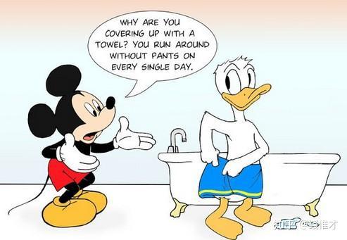 但或許這是一種反向思考的方式,以唐老鴨圍浴巾做為他去洗澡的意思,要