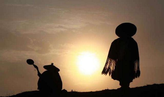 古老的立身做人智慧箴言:《彝族道德经通释》1【附:竹工艺,古匠心】 -