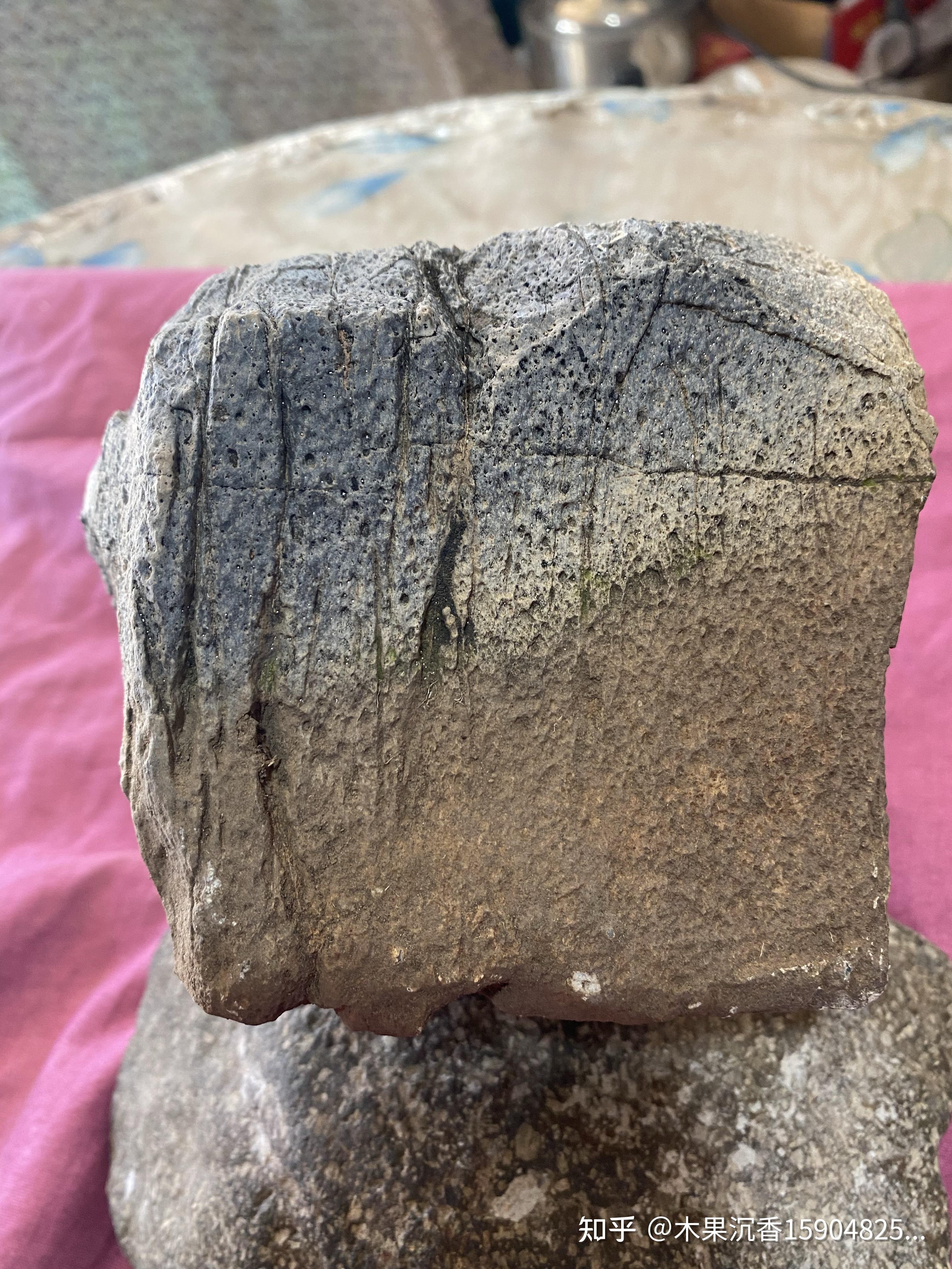 说说内蒙古兴安盟突泉县石陨石二十八清晰