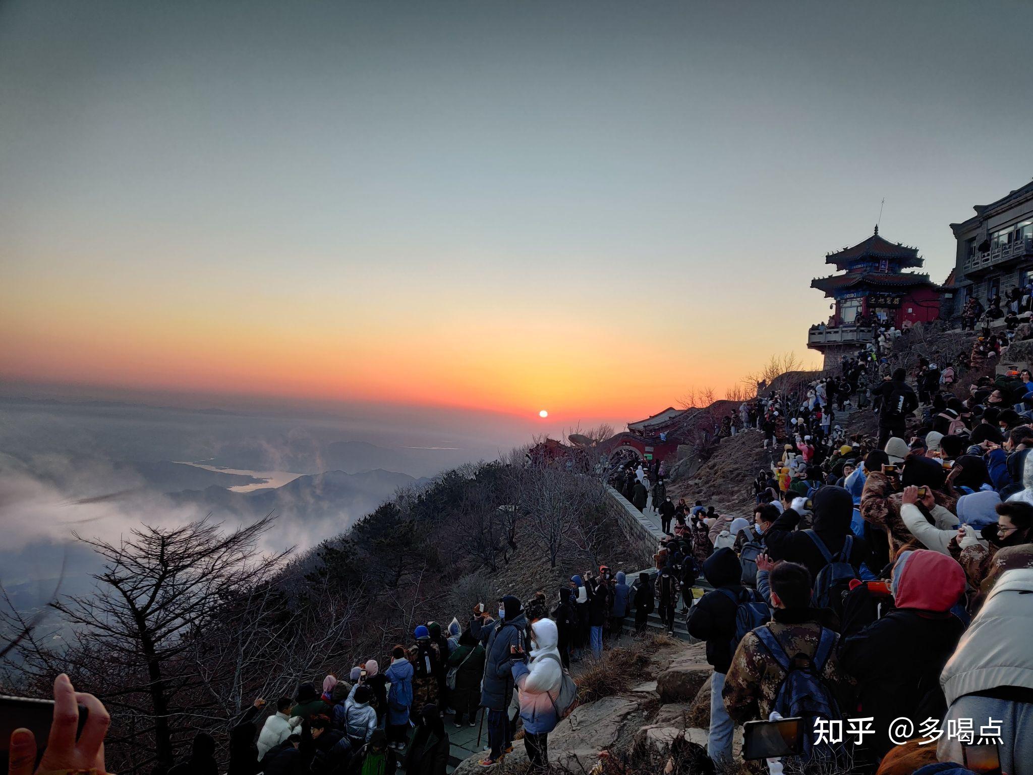 泰山一日游经典路线(泰山一般要爬几个小时)