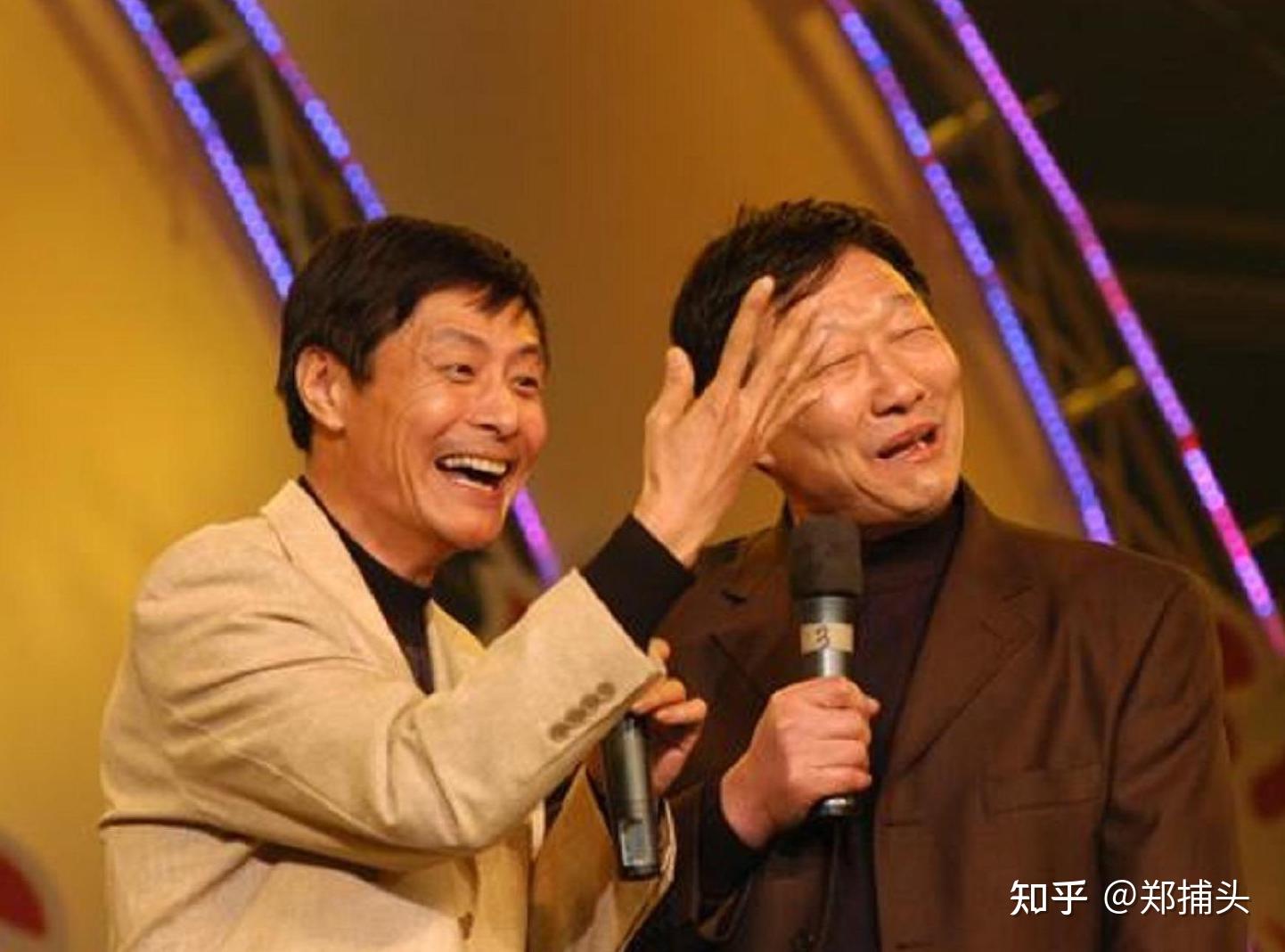 当年他和冯巩一起被马季挖掘合作多年忽然分手背后原因蹊跷