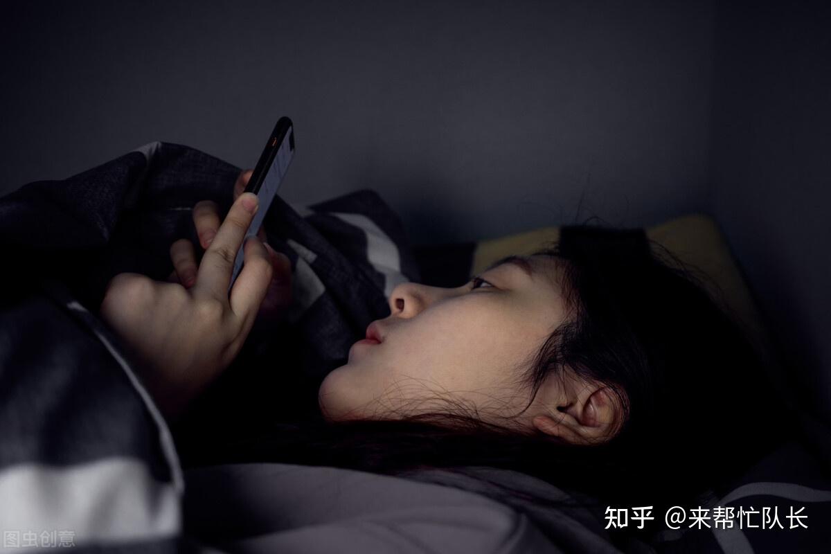 一到冬天就特别容易犯困冬季嗜睡的原因找到了