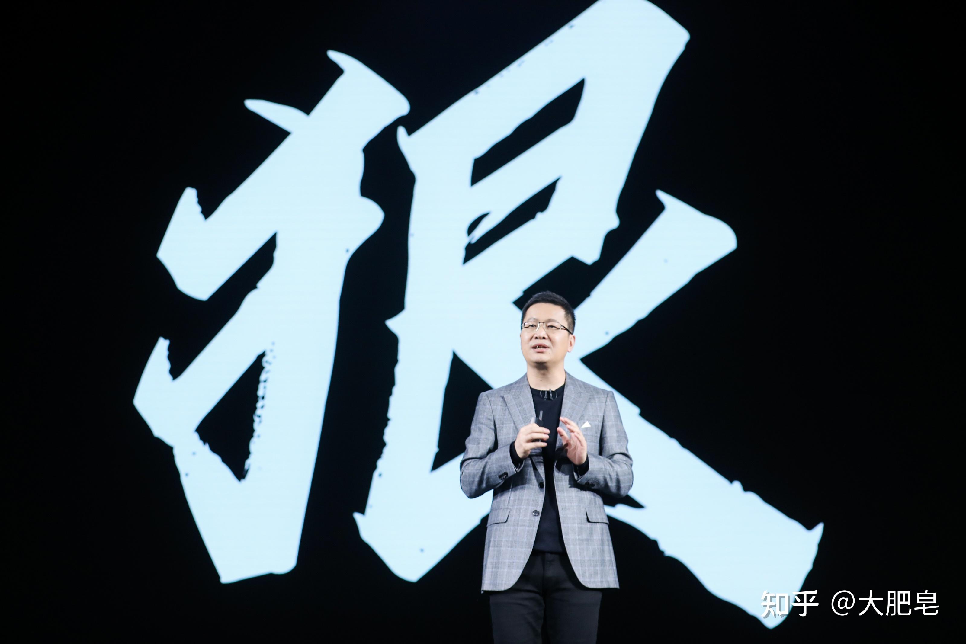 焊门员卢伟冰这次把门直接搬走了redmik40系列发布