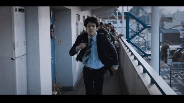 Netflix新丧尸片《僵尸100》,拍出社畜终极梦想!