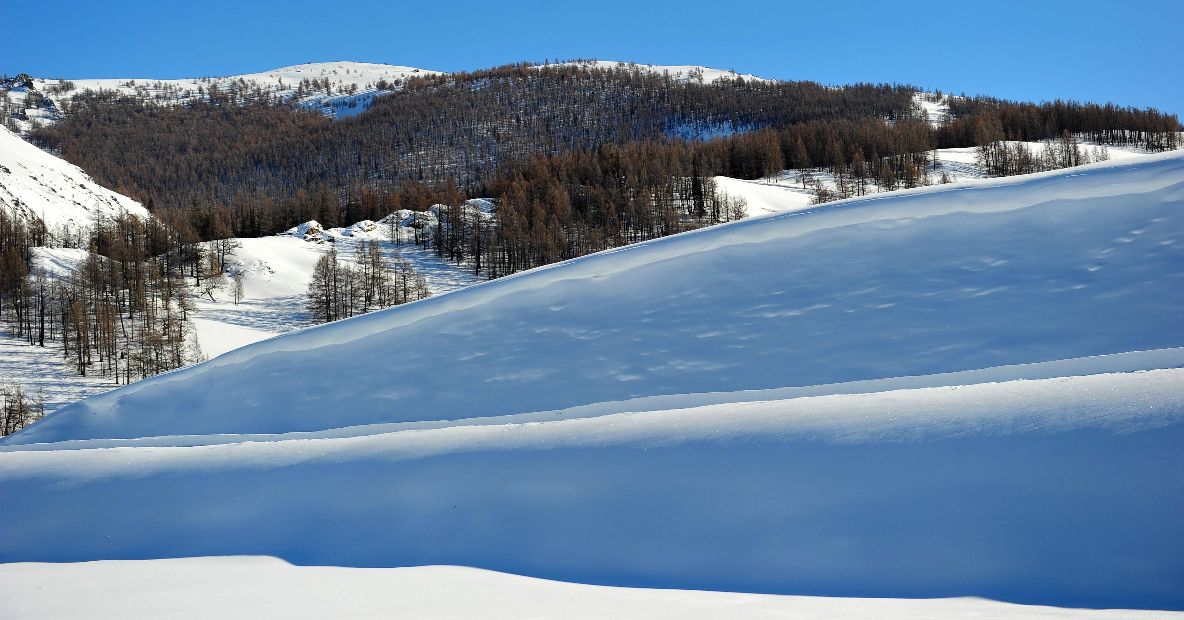 中国无人区适合徒步的九条路线