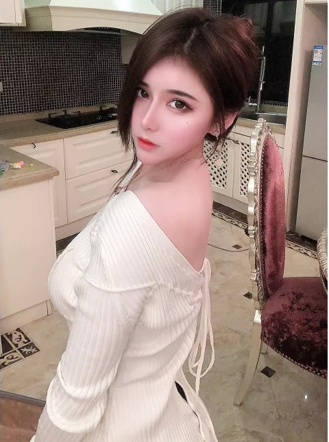 p站爆火的不雅视频某音网红奔跑晶骡子大胆承认