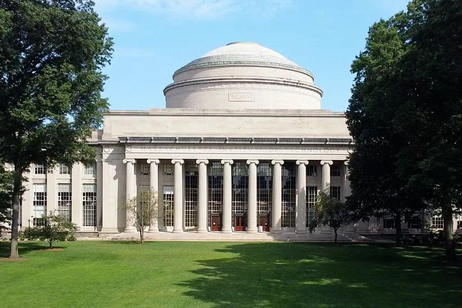 波士顿麻省理工学院图片
