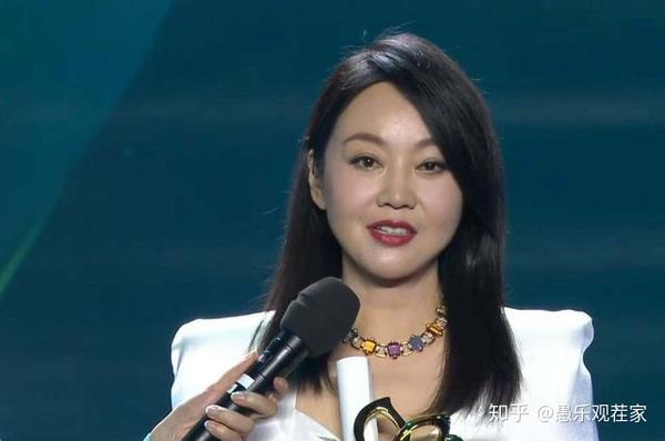 闫妮拿下白玉兰最佳女主 成第5位大满贯视后 有人不服 知乎