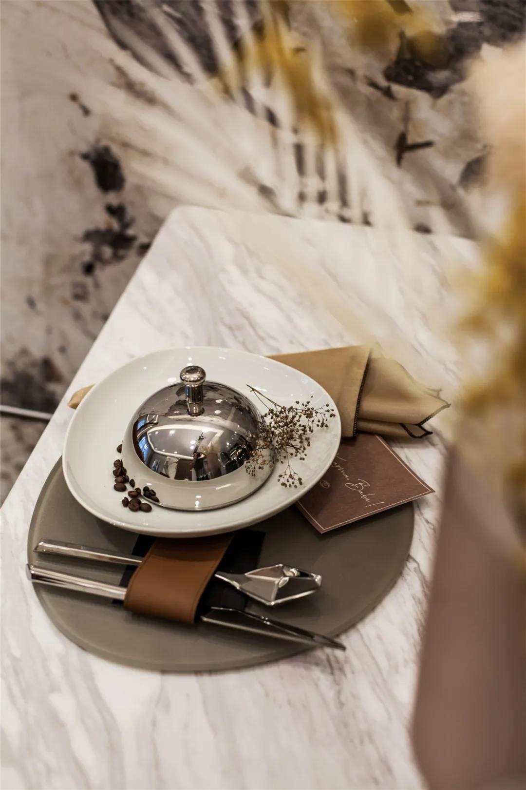 尽显轻奢之美浙江银建装饰宁波港中旅61海泉湾样板房装修评析