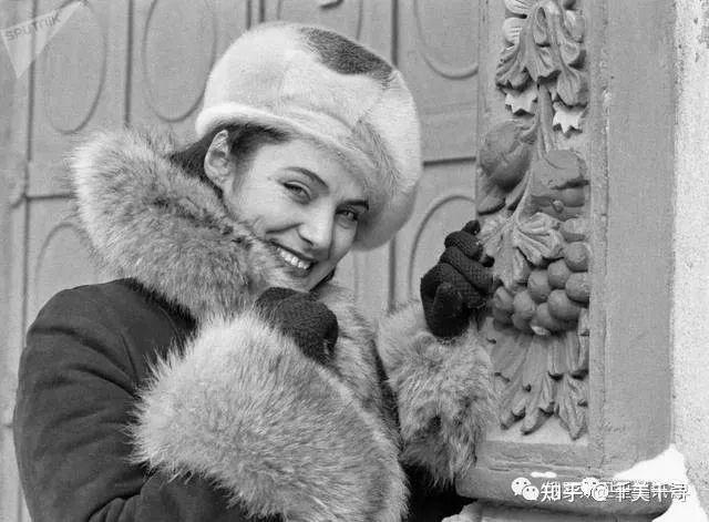 第19期苏联时期服饰