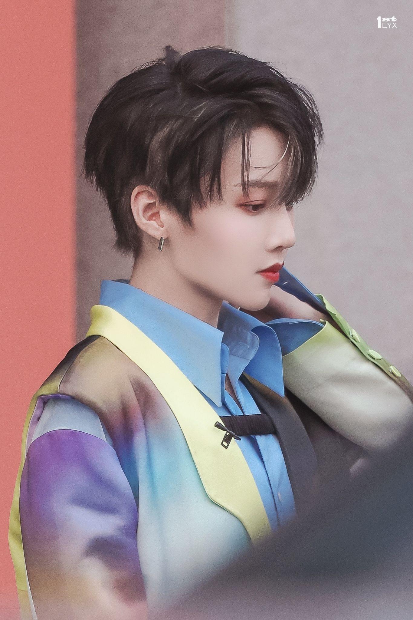 戳我审美的刘雨昕头像壁纸饭绘安利不定期更新