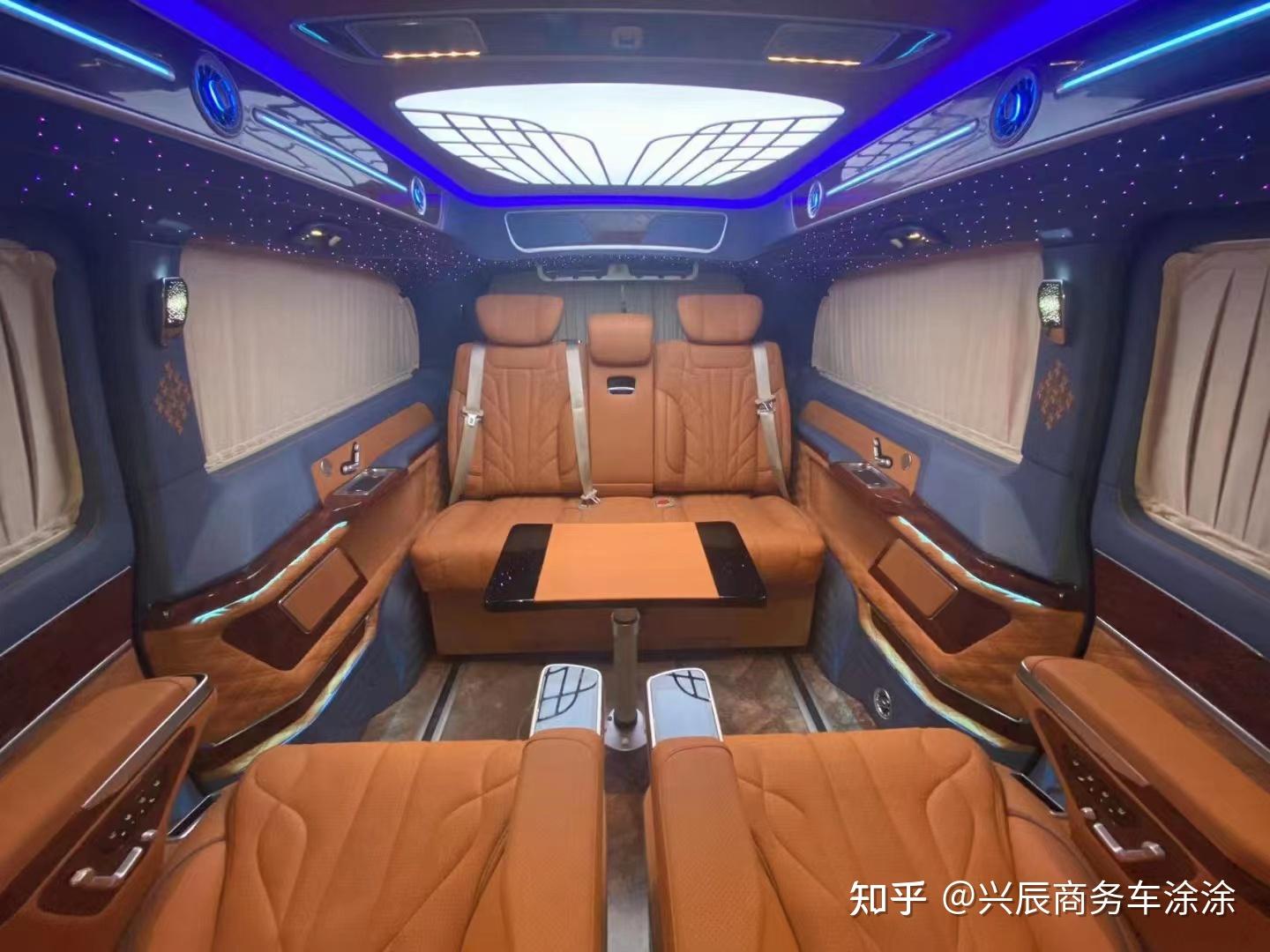 奔驰私人定制豪华MPV长滑轨版,是奔驰MPV的进步还是原地踏步? - 知乎