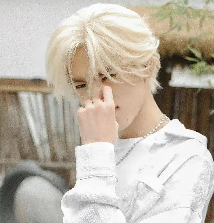 换个好看的微信头像(60张)-好看的微信头像名字