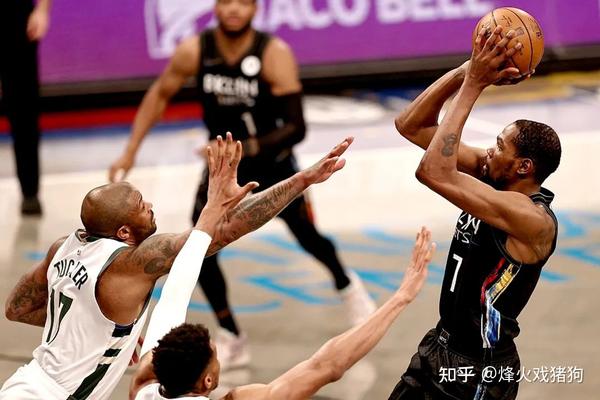 雄鹿瞄准杜兰特组建三巨头 杜兰特联手字母哥冲击总冠军