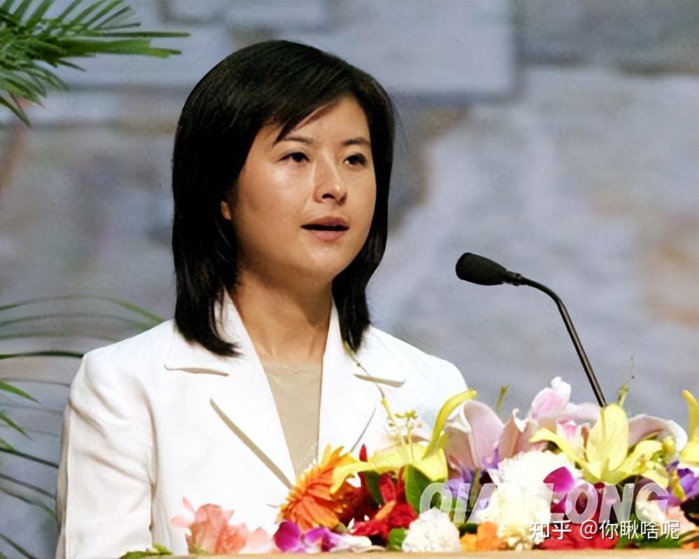 张泉灵：我这辈子最正确的决定，就是为大18岁的高官丈夫生儿子 - 知乎