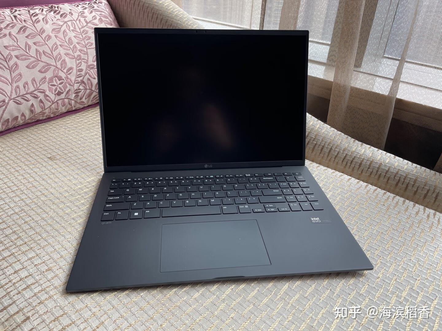 除了苹果macbook,女生用的高颜值笔记本,还有什么好推荐?