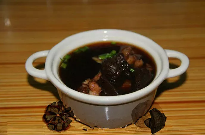特色食材——黑蒜