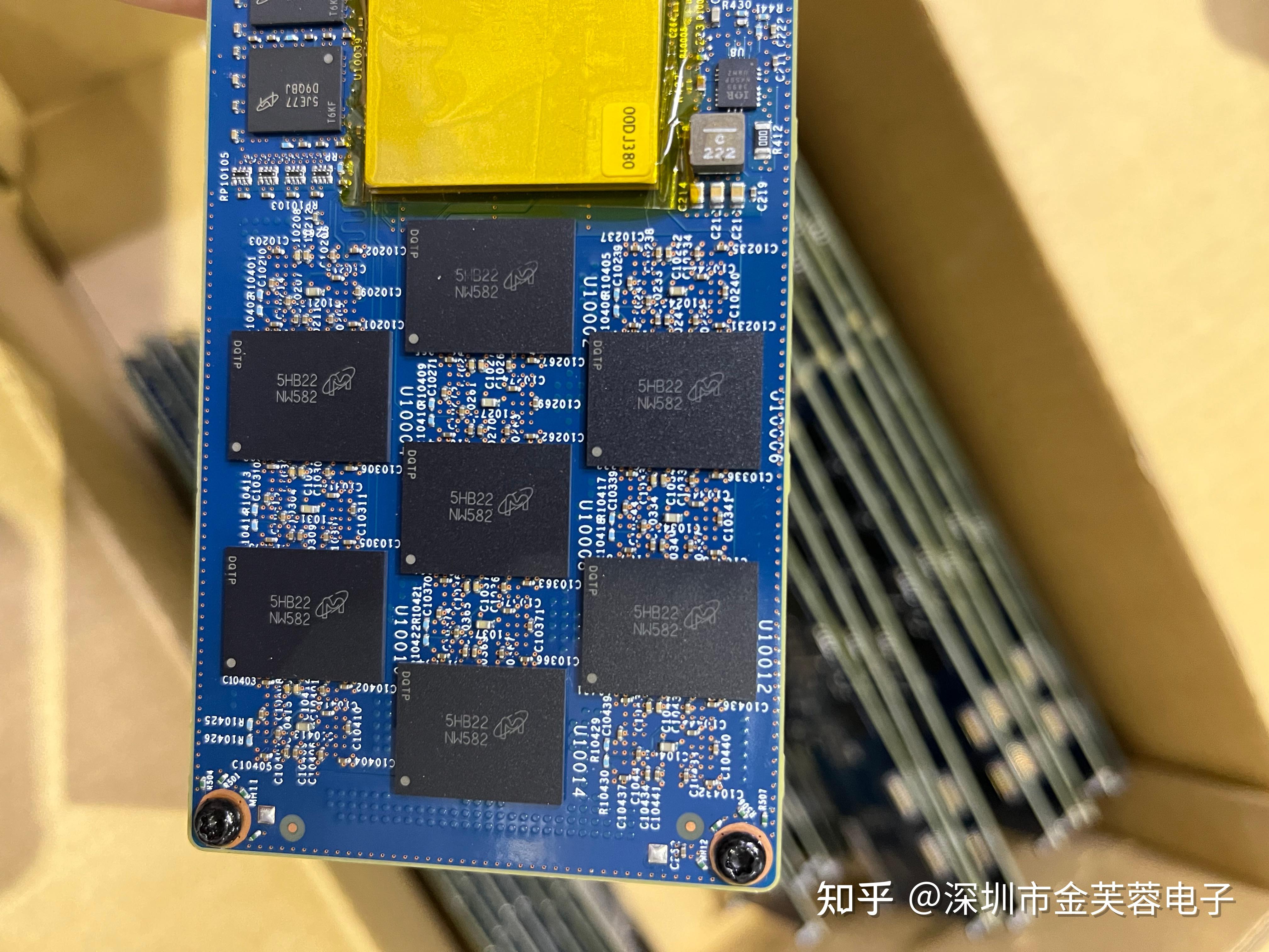 NV018美光固态闪存MT29F8T08GULCEM4-QKES:C - 知乎