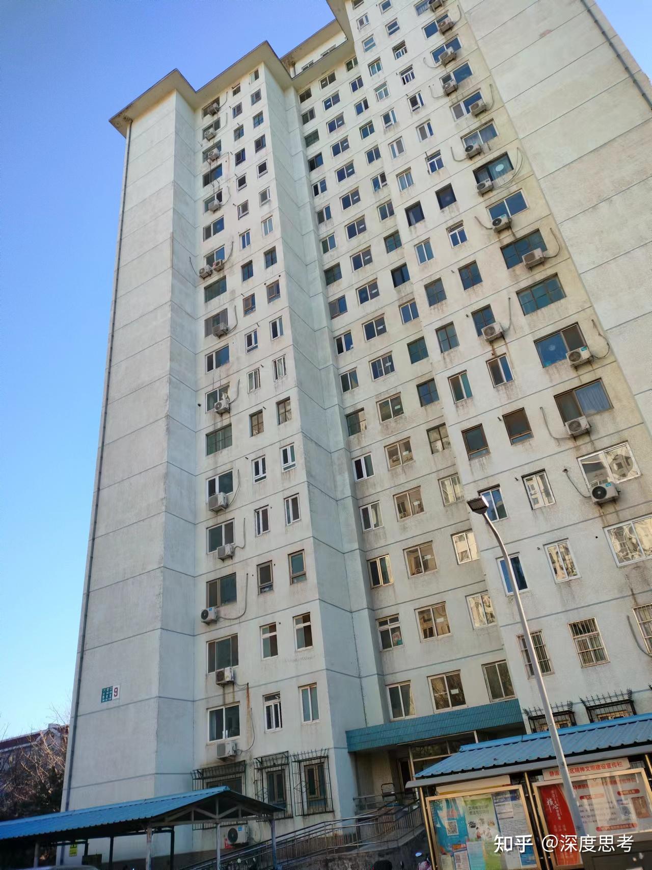 热门有:逸城东苑,八家嘉园,清风华景园,中铁置业翰澜庭,东王庄小区等