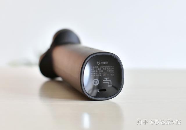 99元秒变玉面小鲜肉小米米家电动剃须刀s300快准稳的剃须体验