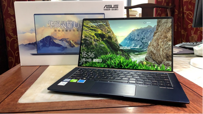 高颜值的全面屏笔记本华硕灵耀deluxe13消费者体验