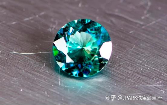 比钻石稀有万倍地球上最为稀少的宝石之一硅硼镁铝石