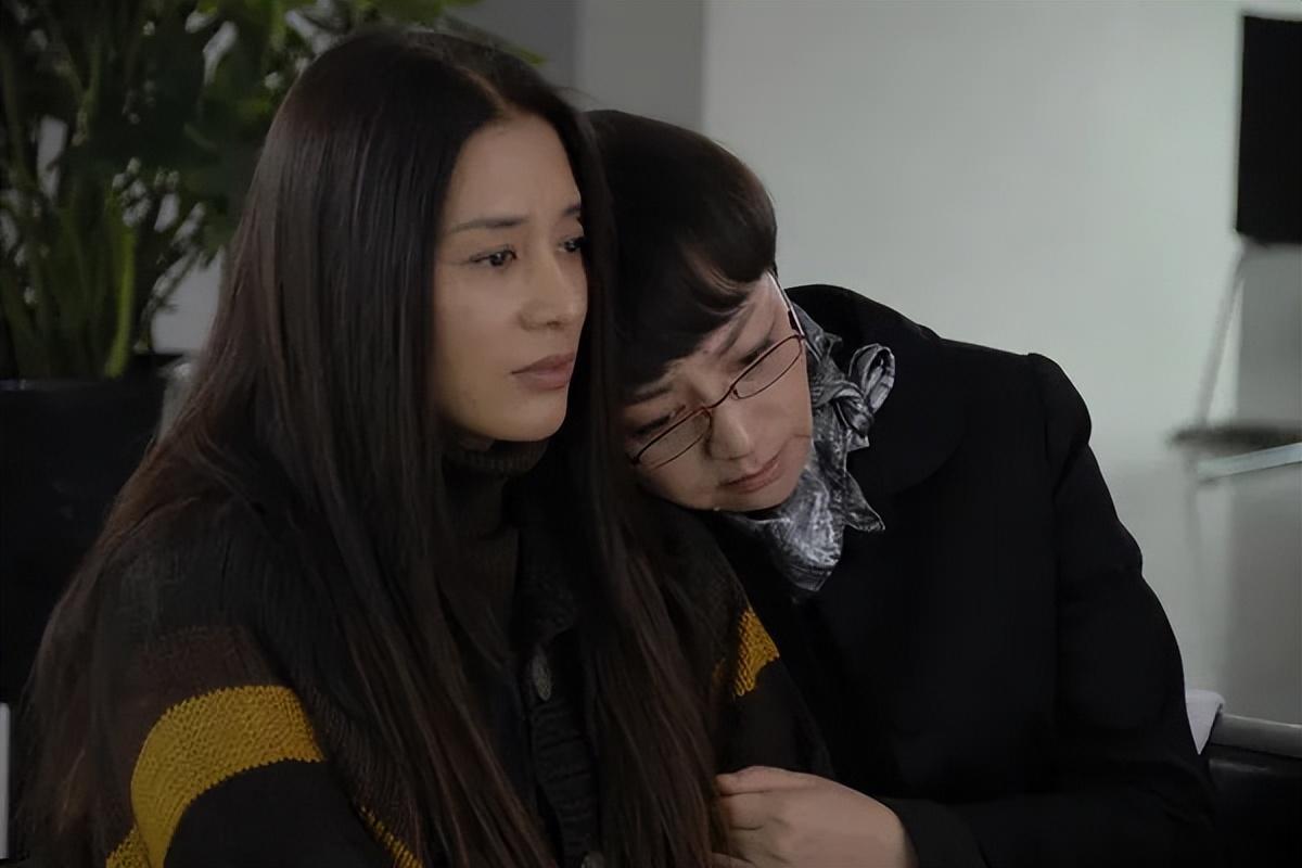 李春天的春天:李思扬,美丽大方,成熟知性,为什么梁冰要拒绝她? - 知乎