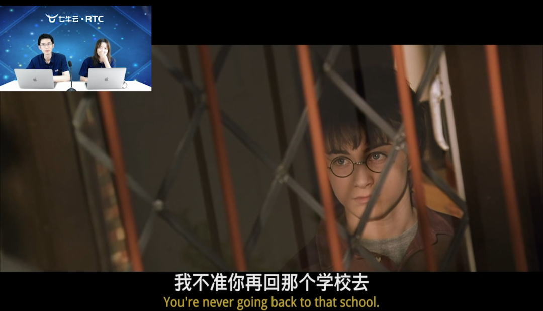 有一次他因为闯祸被关在不准出门,不能去霍格沃茨学校上课的哈利波特