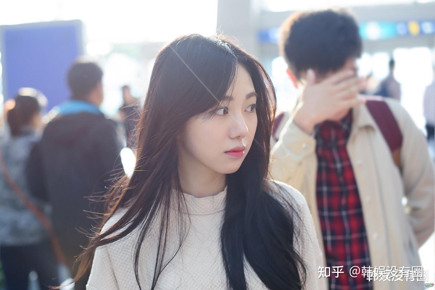 再次自杀被救后aoa前成员权珉阿关闭instagram