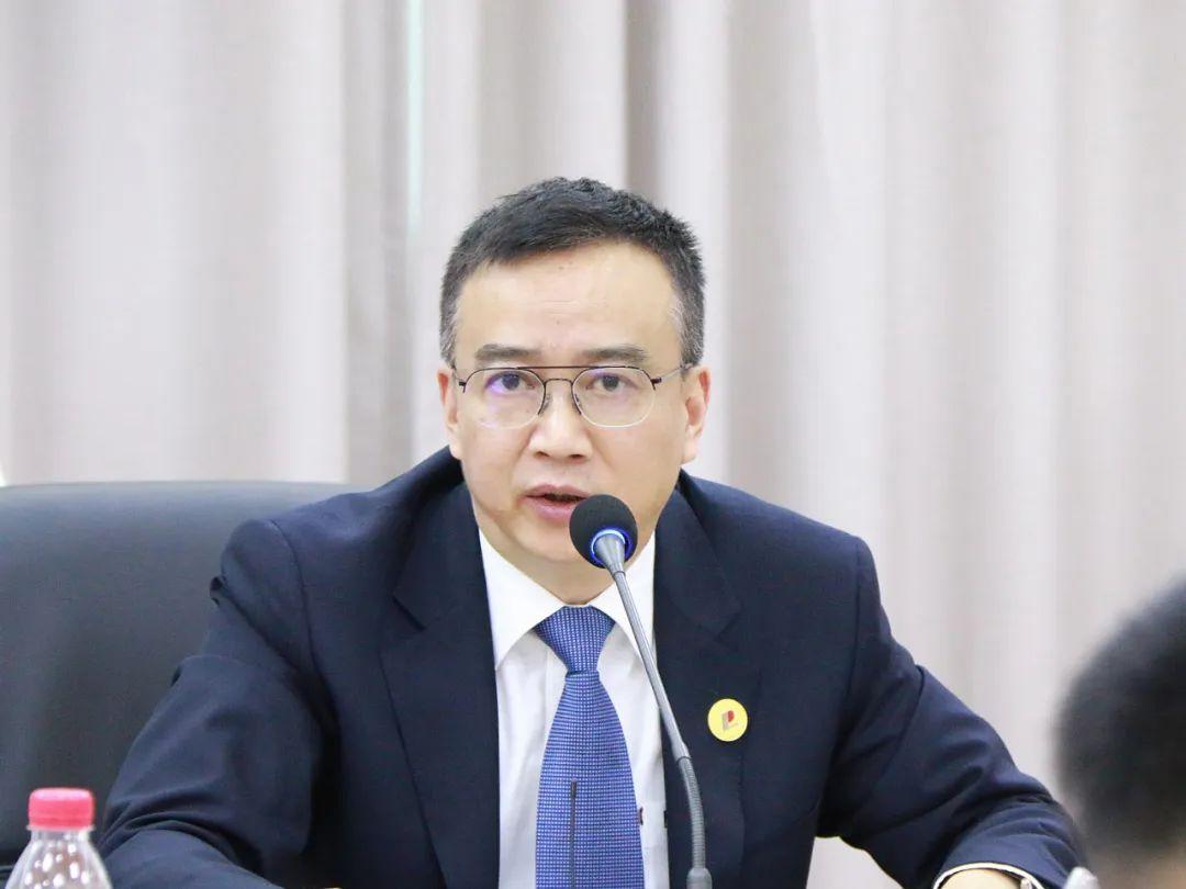 人民万福集团副总经理胡国平莅临人民汽车城指导工作