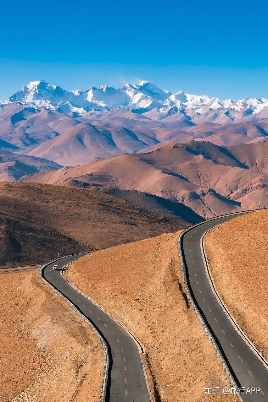 去嗨皮国内游318国道中的高海拔路段西藏往西