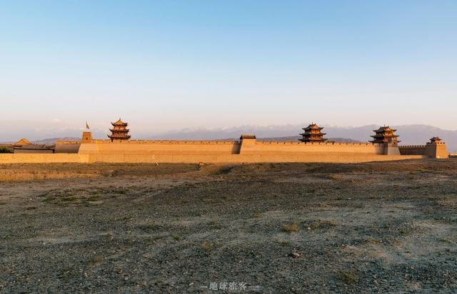 雄關漫道真如鐵河西走廊四部曲之酒泉嘉峪關