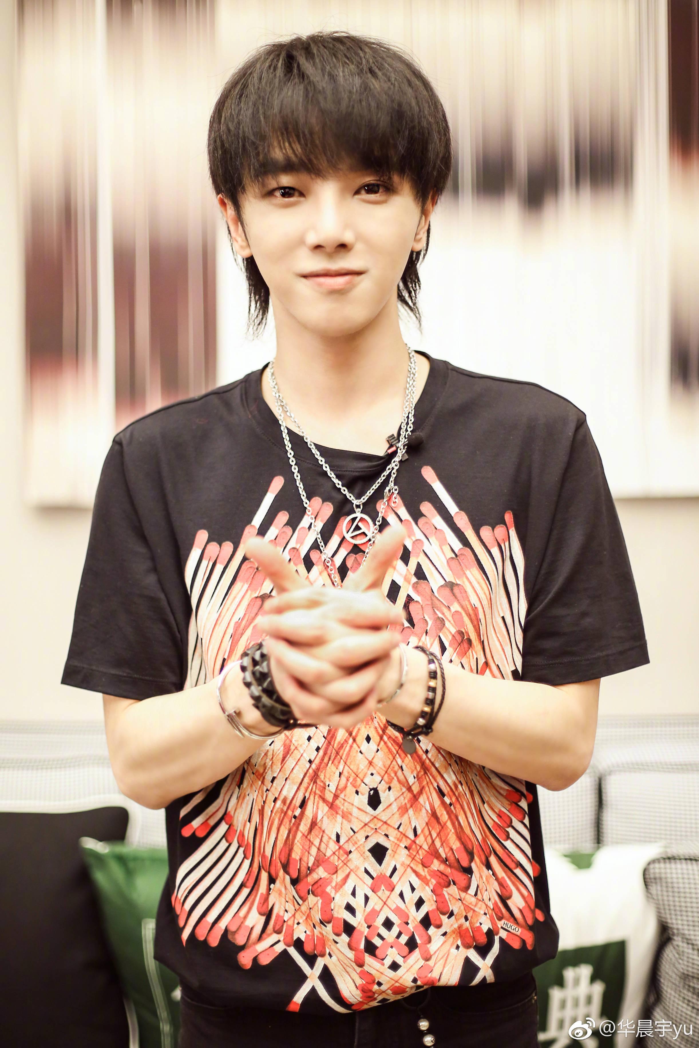 如何评价华晨宇歌手第六期双截棍