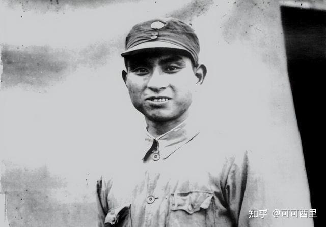 72年杨勇调任东北,中央安排100多辆红旗车送行,其中有何深意? - 知乎