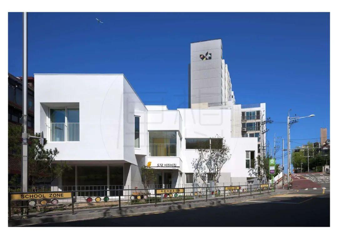 快题资料|不规则地形类建筑案例专题总结(一)