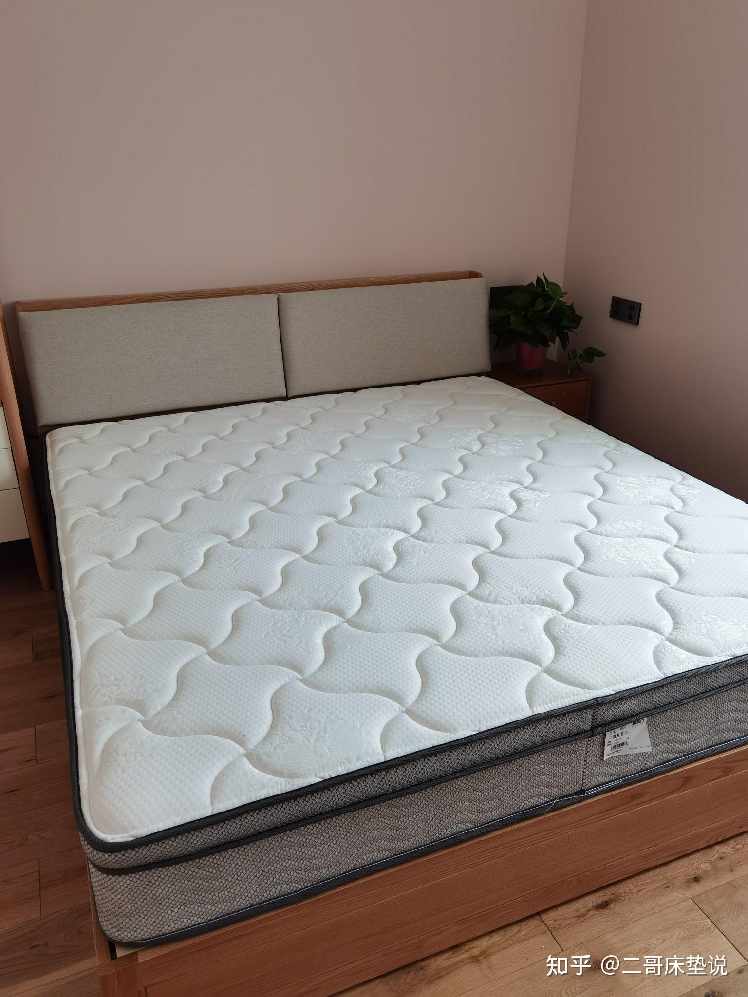 喜临门4d磁悬浮2s白骑士和舒缦2s床垫怎么样