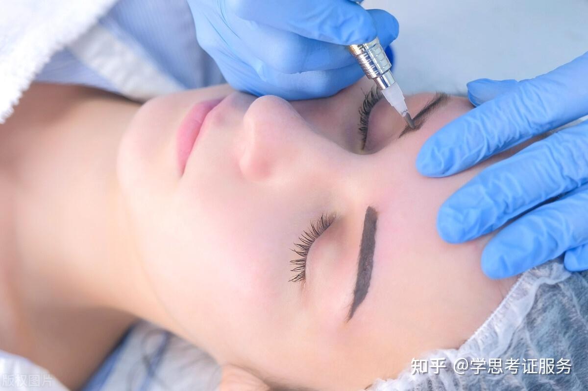更新关注：美容师证书怎么考？2022美容师证书报考要求考试条件 - 知乎