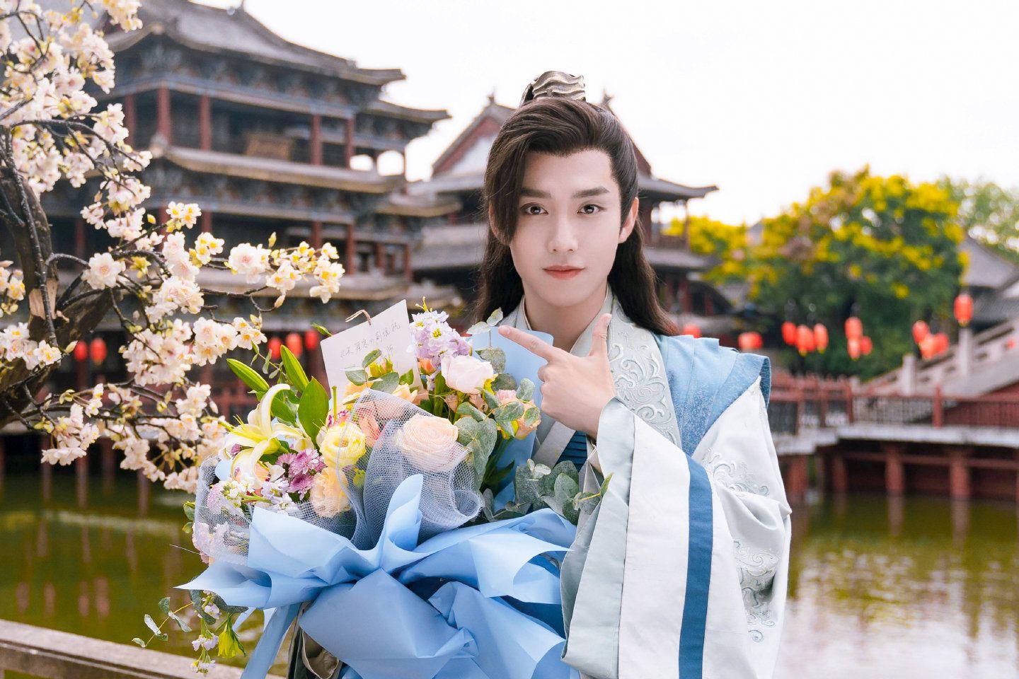 集美们谁有山河令的高清壁纸啊康康孩子吧